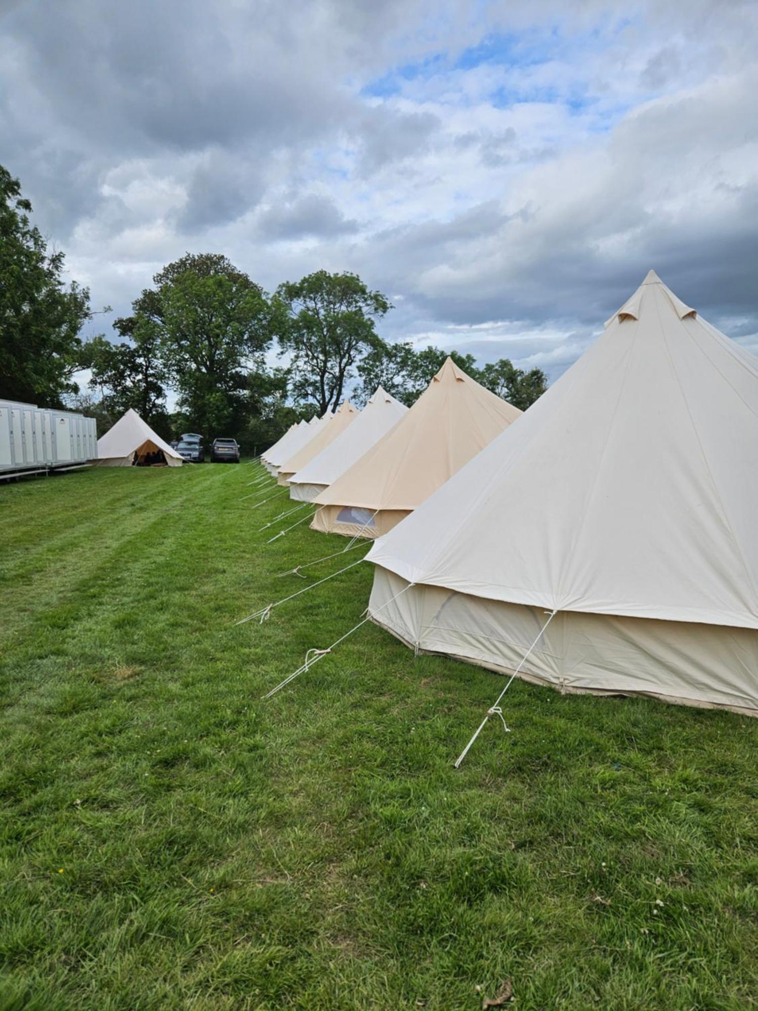Suitehuts @ Silverstone Extérieur photo