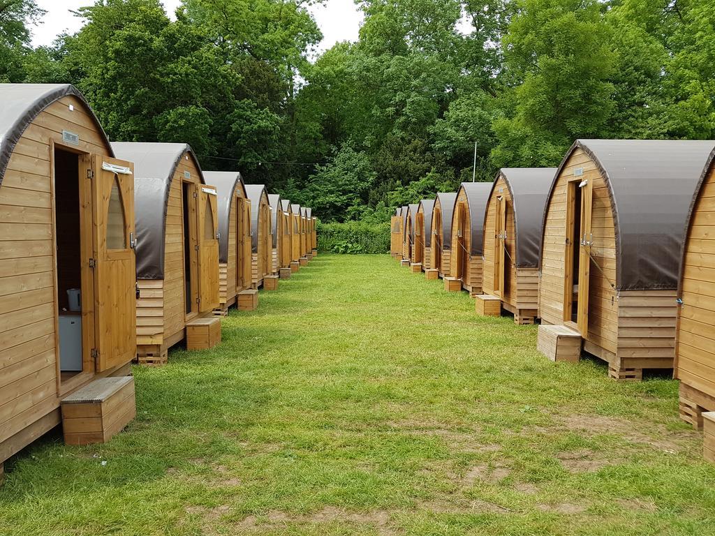 Suitehuts @ Silverstone Extérieur photo